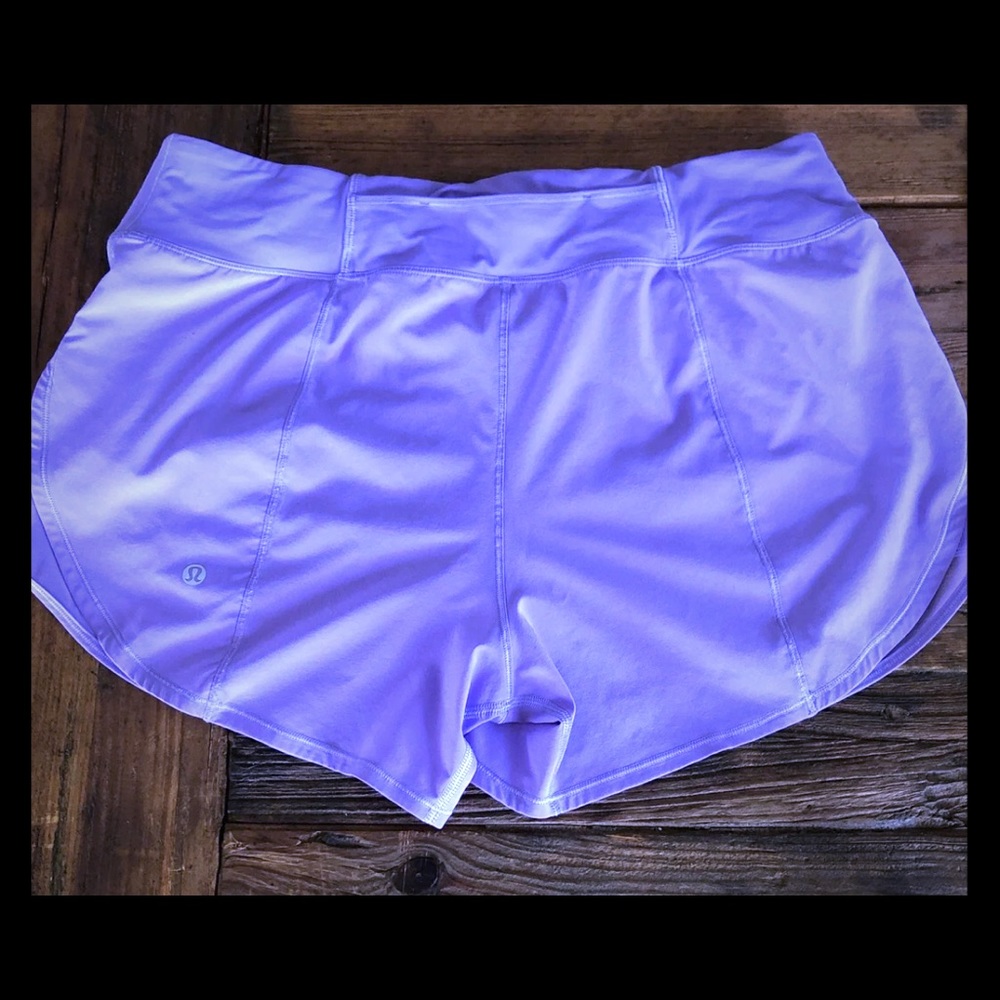 Lululemon shorts 10